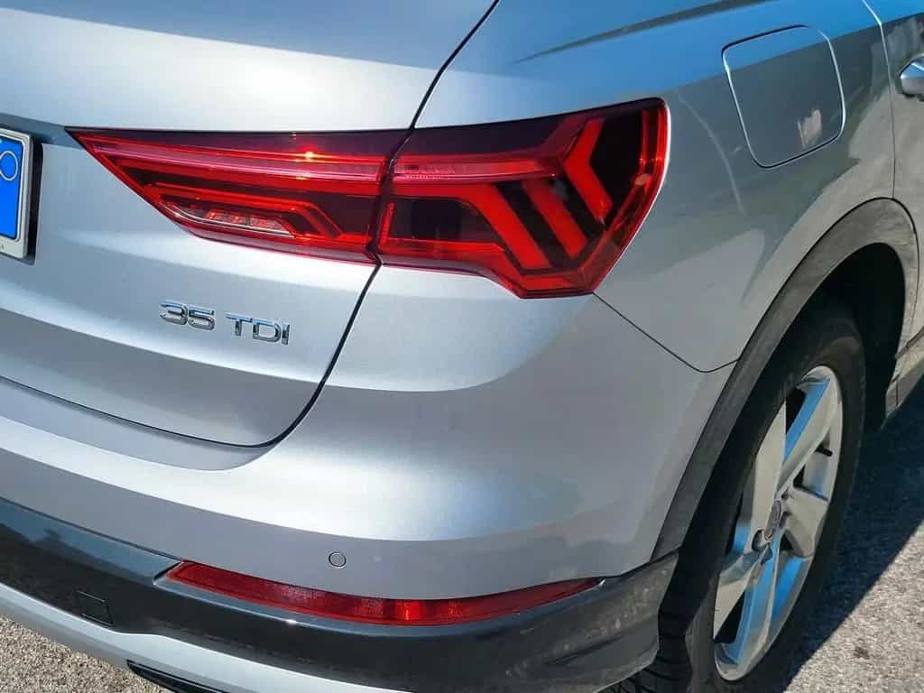 Audi Q3 2.0 TDI 150 CV S tronic Sport TAGL AUDI 05/2019-photo-9