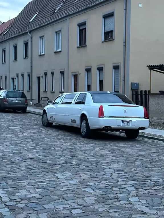 Cadillac Other DTS Professionell Stretchlimousine US Limo 02/2011-photo-2