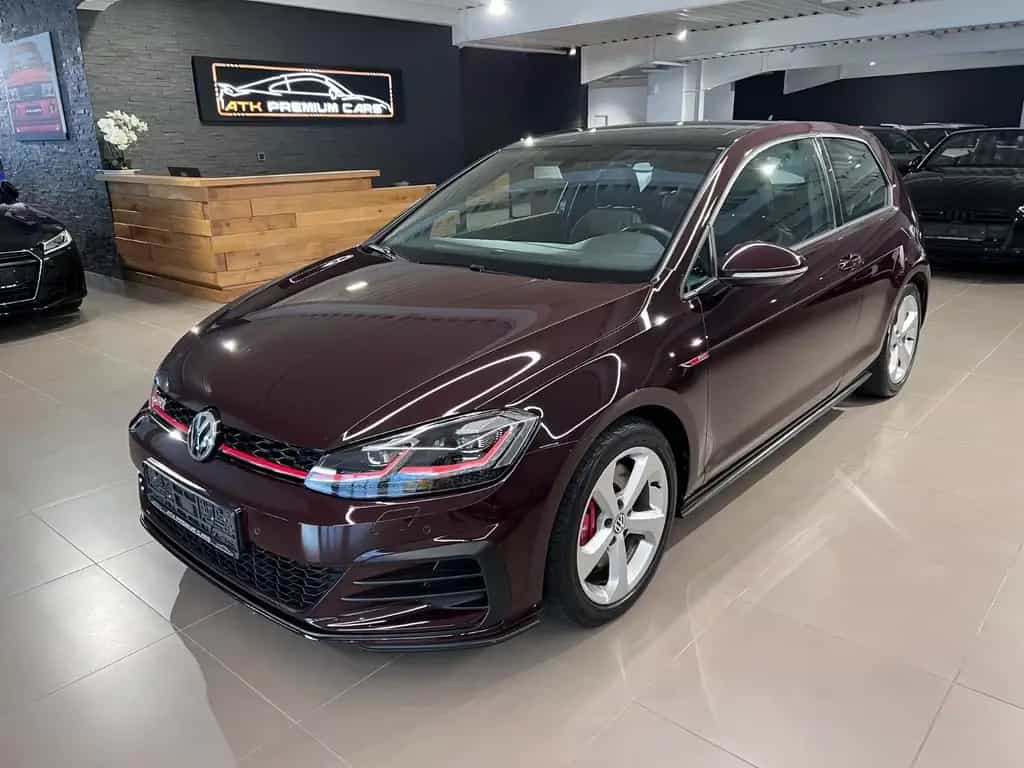 Volkswagen Golf 2.0 TSI DSG GTI Performance AHK PANO LEDER 07/2018-photo-1