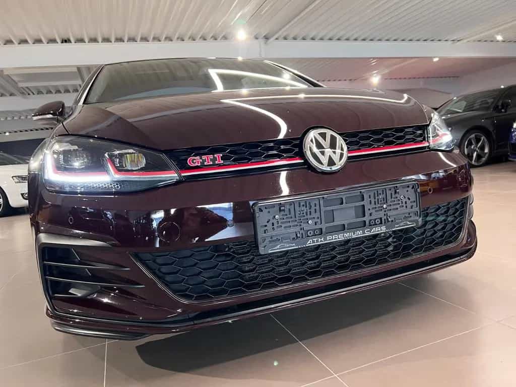Volkswagen Golf 2.0 TSI DSG GTI Performance AHK PANO LEDER 07/2018-photo-11