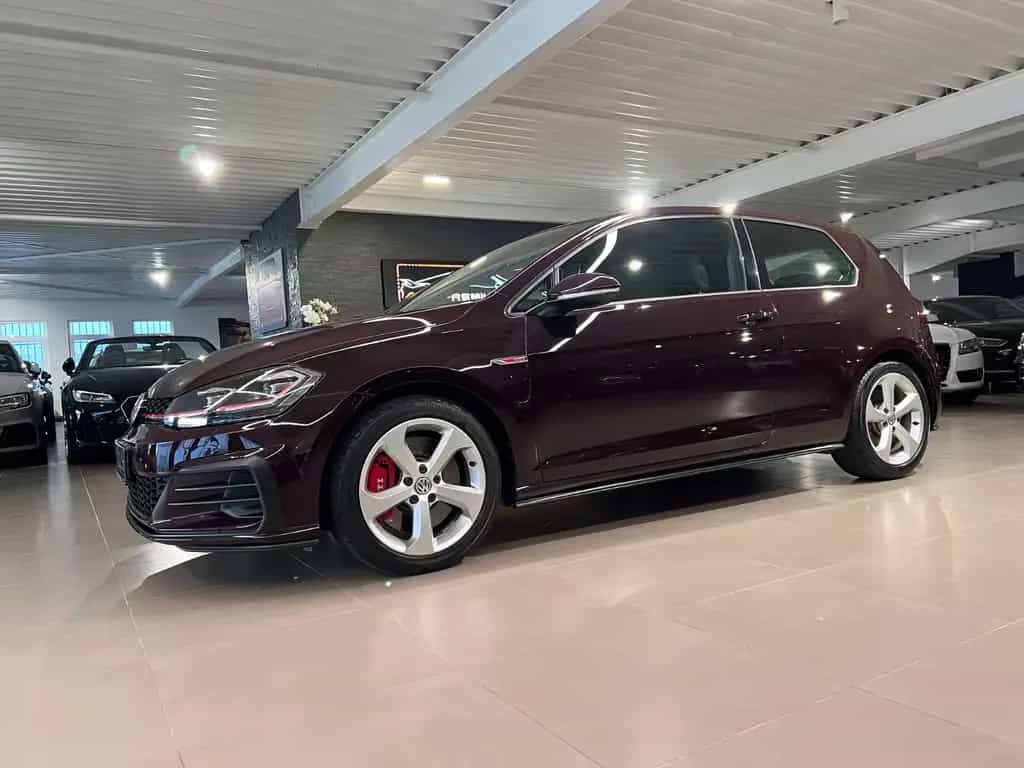 Volkswagen Golf 2.0 TSI DSG GTI Performance AHK PANO LEDER 07/2018-photo-12