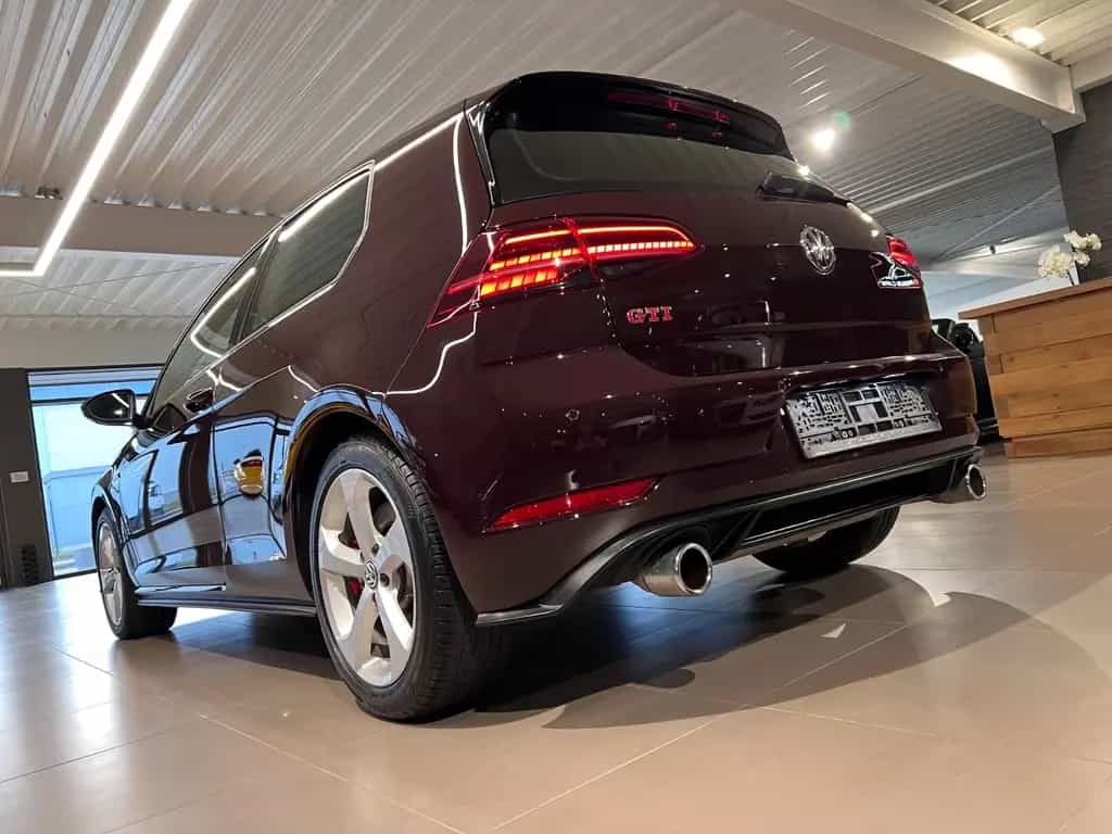 Volkswagen Golf 2.0 TSI DSG GTI Performance AHK PANO LEDER 07/2018-photo-5