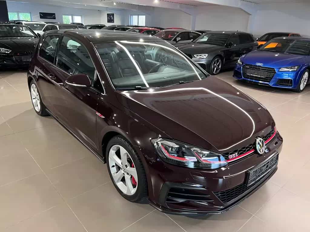 Volkswagen Golf 2.0 TSI DSG GTI Performance AHK PANO LEDER 07/2018-photo-9