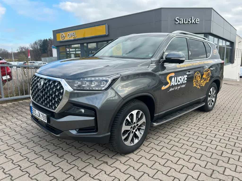 KGM Rexton Lux 2.2l 8 A/T AWD Wildleder AHZ Trittbre 01/2026-photo-1