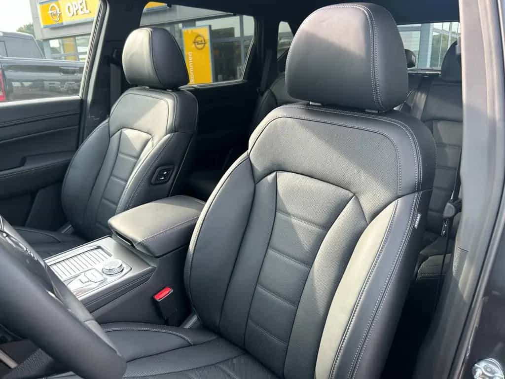 KGM Rexton Lux 2.2l 8 A/T AWD Wildleder AHZ Trittbre 01/2026-photo-22