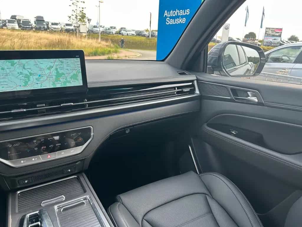 KGM Rexton Lux 2.2l 8 A/T AWD Wildleder AHZ Trittbre 01/2026-photo-43