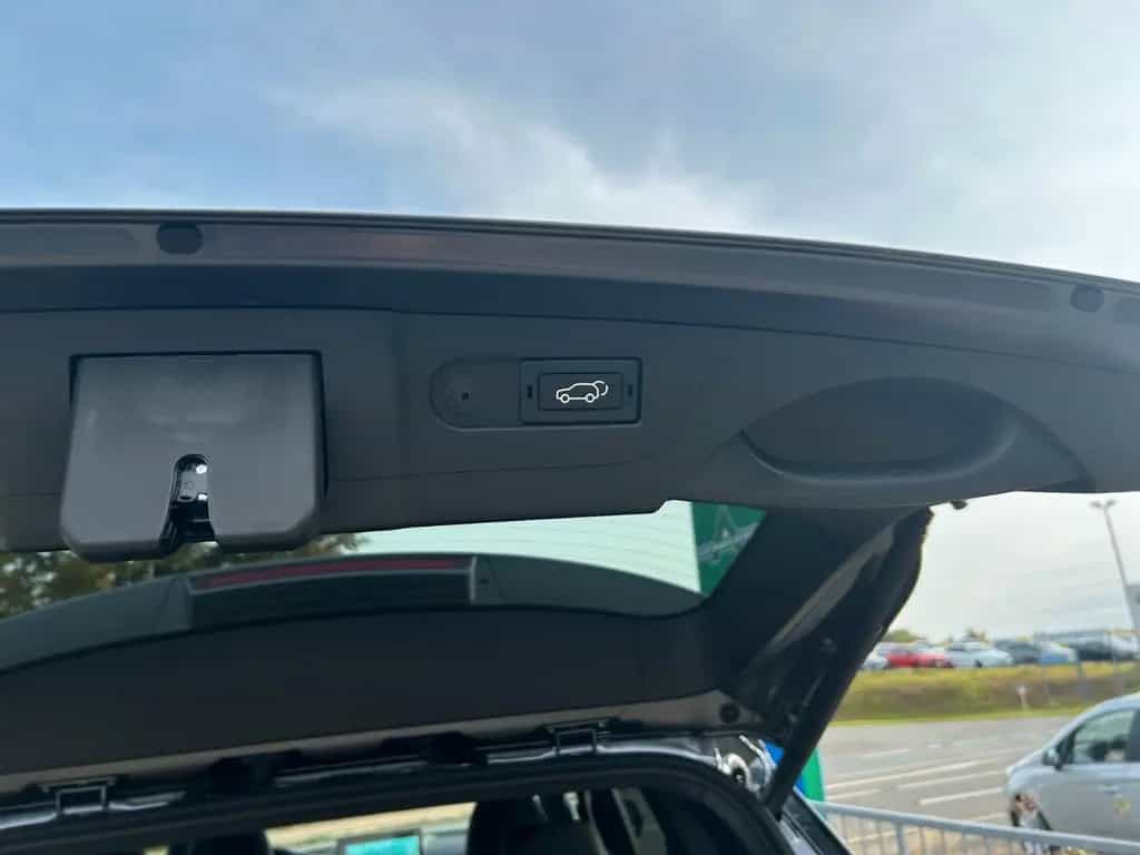 KGM Rexton Lux 2.2l 8 A/T AWD Wildleder AHZ Trittbre 01/2026-photo-46