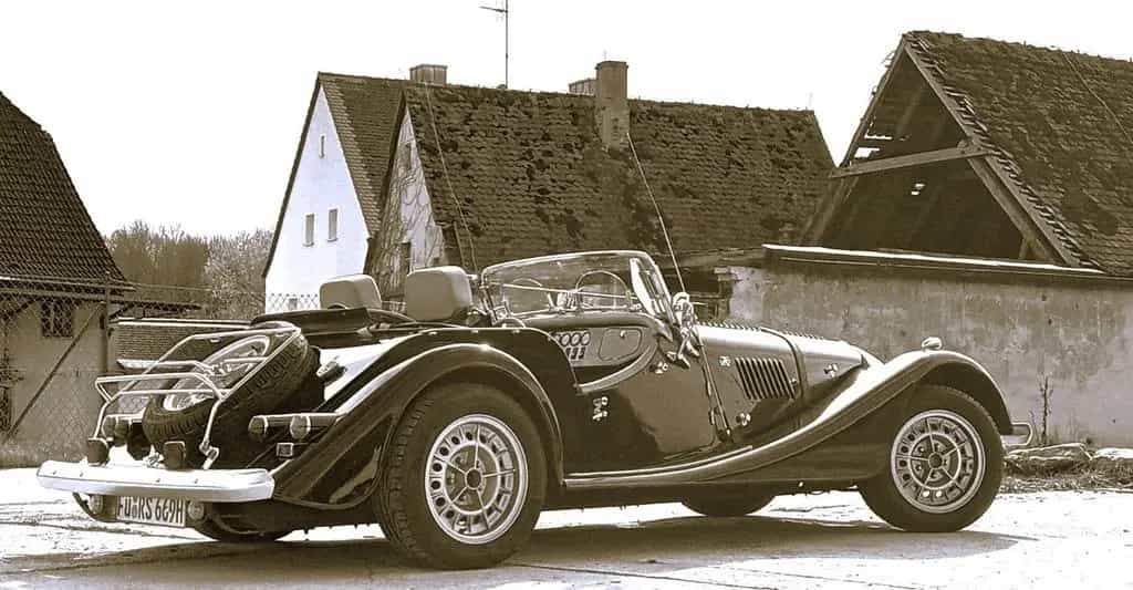 Morgan Plus 8 05/1989-photo-13