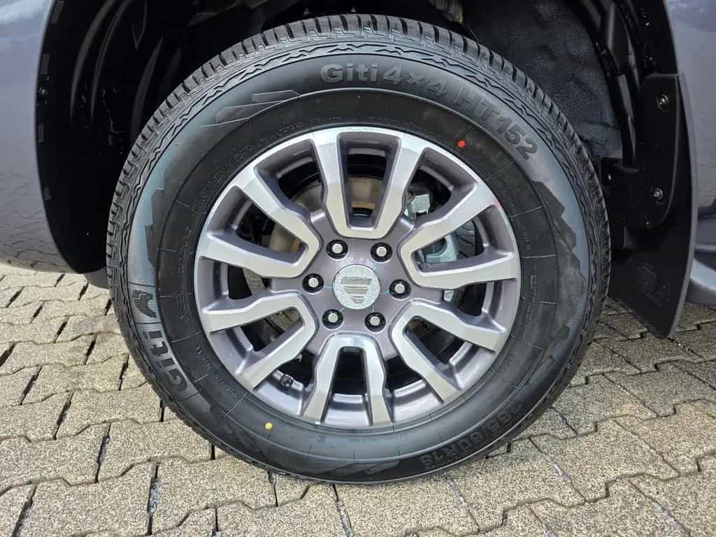 Foton 3 PICK UP 4X4 LED LEDER AUTOM. KAMERA PDC SHZ null-photo-16