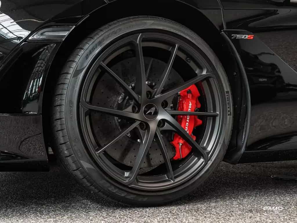 McLaren 750S | 360 Camera, Lift 06/2024-photo-10