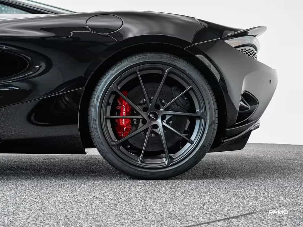 McLaren 750S | 360 Camera, Lift 06/2024-photo-11