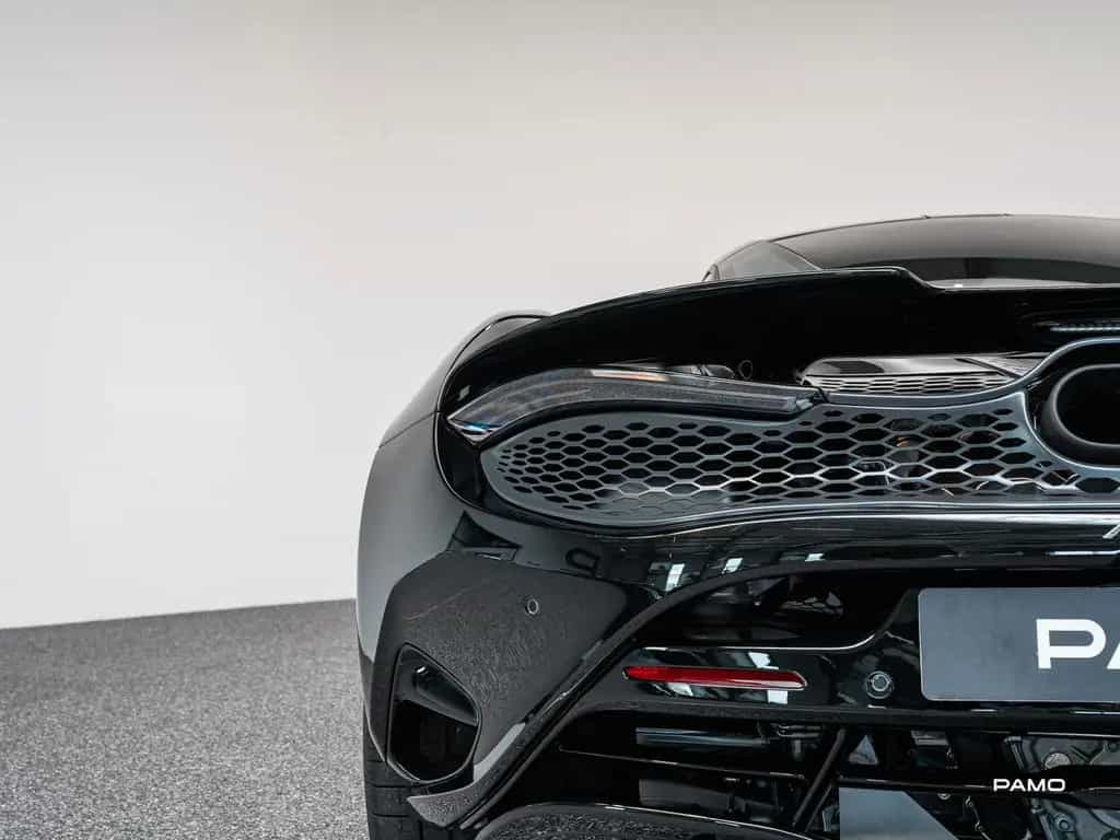 McLaren 750S | 360 Camera, Lift 06/2024-photo-25