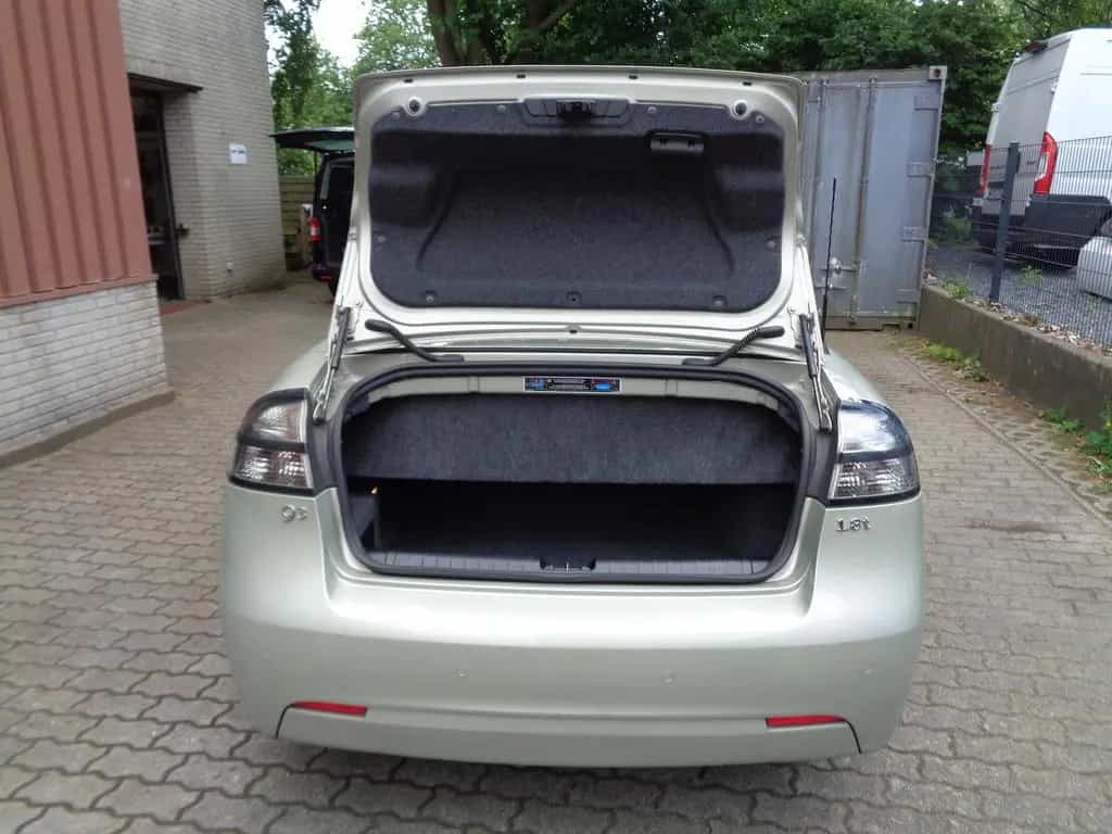 Saab 9-3 1.8 t Vector, Leder, PDC, 1.Hand 08/2009-photo-12