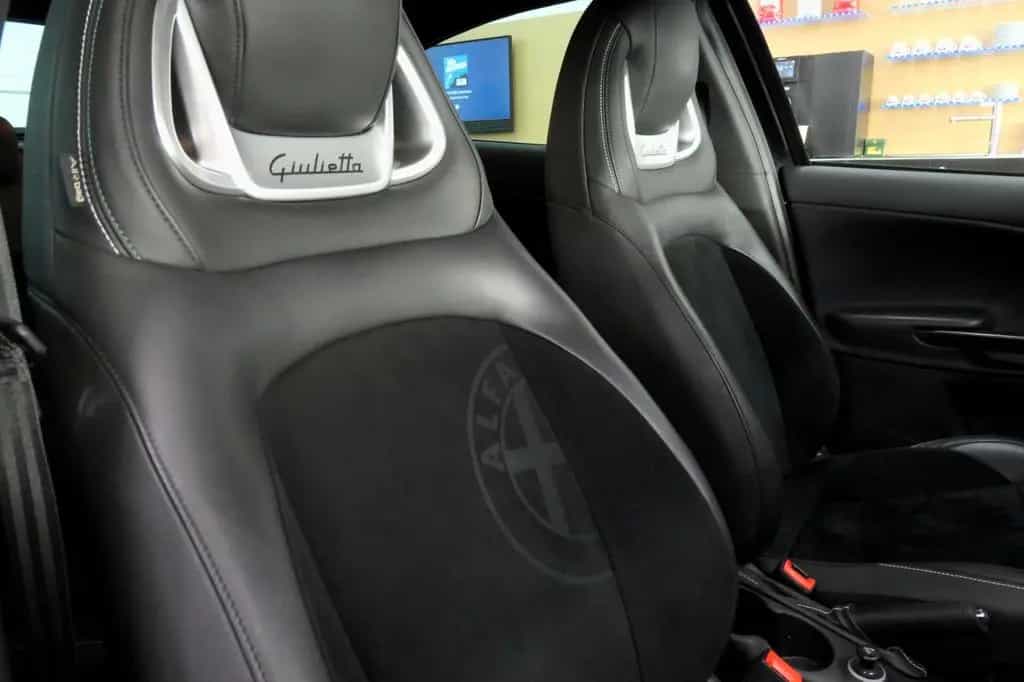 Alfa Romeo Giulietta Quadrifoglio Verde Aut. /Unfallfrei ! 12/2015-photo-17