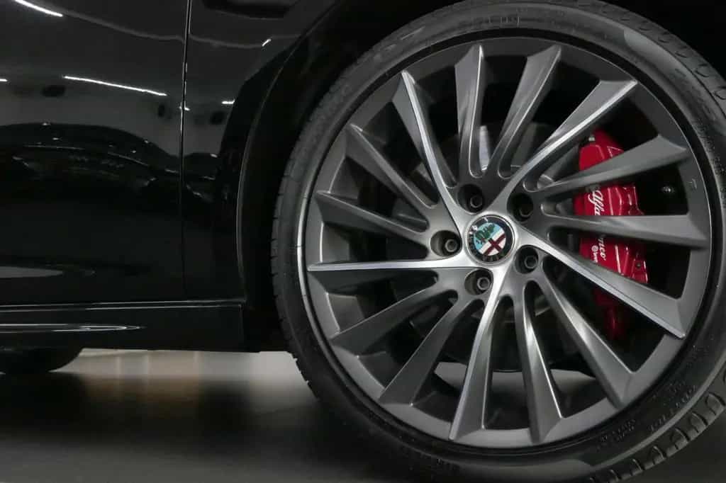 Alfa Romeo Giulietta Quadrifoglio Verde Aut. /Unfallfrei ! 12/2015-photo-7