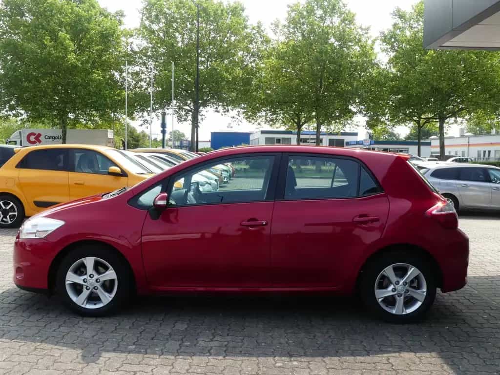 Toyota Auris Travel Klimaautomatik Navi Kamera 06/2012-photo-1