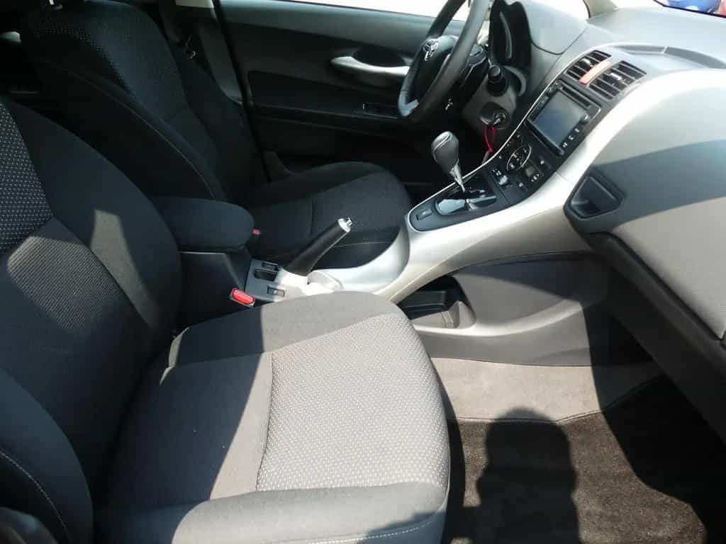 Toyota Auris Travel Klimaautomatik Navi Kamera 06/2012-photo-17