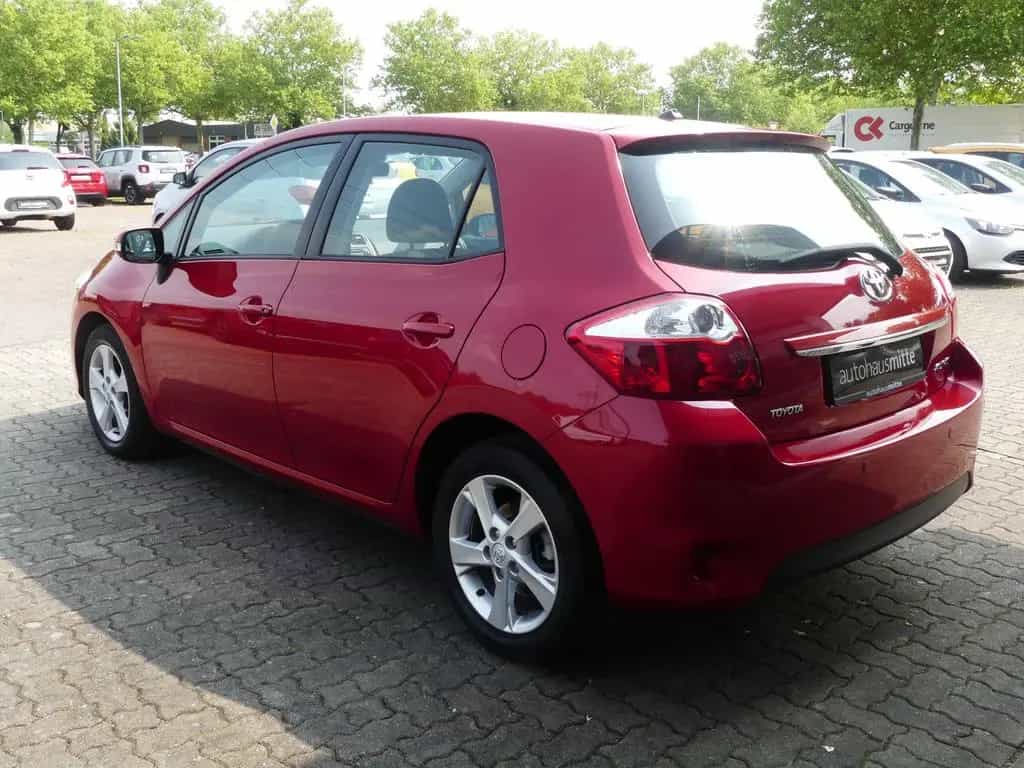 Toyota Auris Travel Klimaautomatik Navi Kamera 06/2012-photo-2