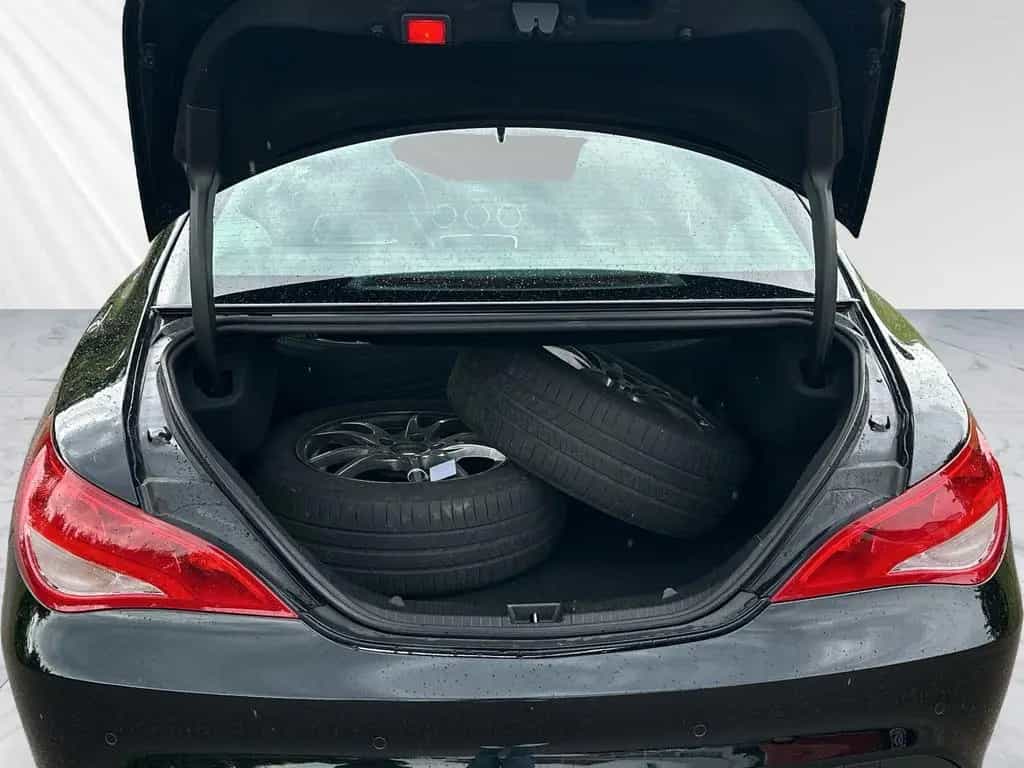 Mercedes-Benz CLA-Class -Klasse CLA 200 12/2018-photo-17