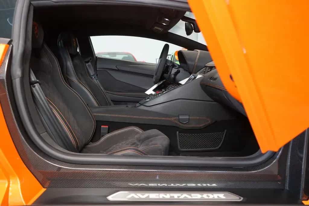 Lamborghini Aventador S*SENSONUM*KAMERA*LIFT*308.182€ NETTO 09/2018-photo-17