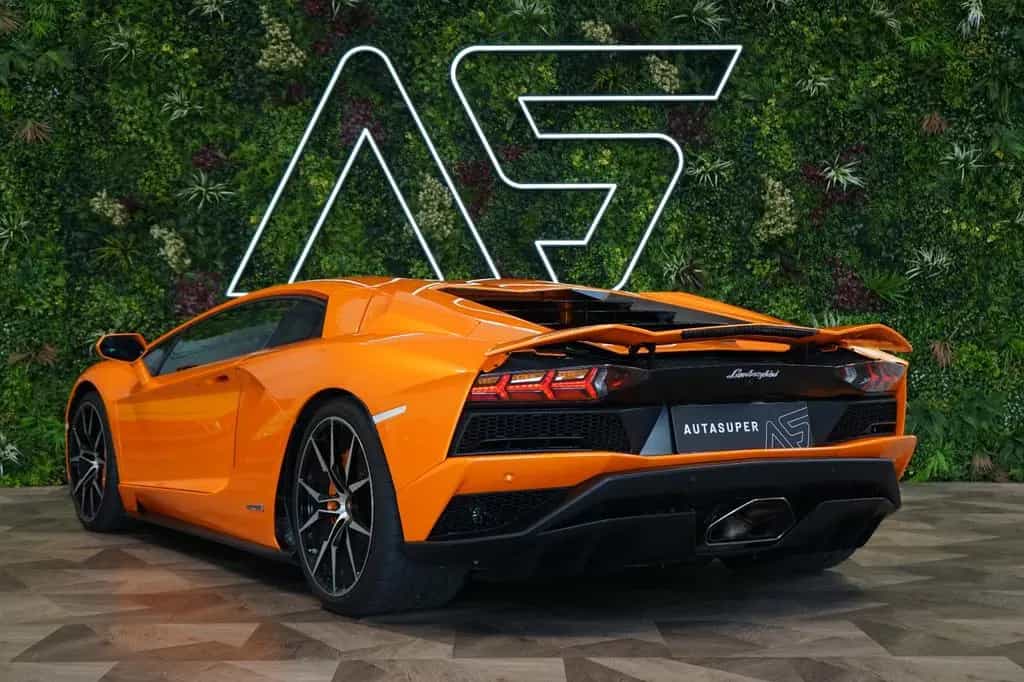 Lamborghini Aventador S*SENSONUM*KAMERA*LIFT*308.182€ NETTO 09/2018-photo-6