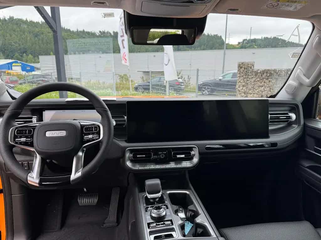 BAIC BJ40 2.0T 4WD 8 Gang AT Pano/Sitzhzg und Belüft. null-photo-17
