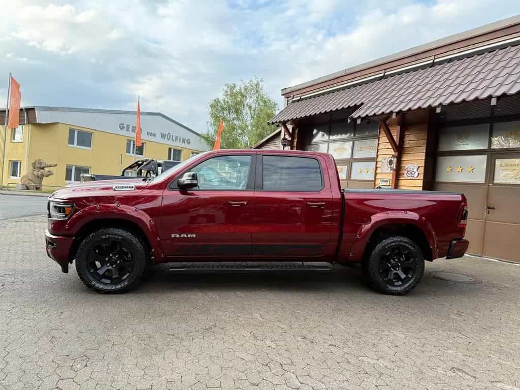Dodge RAM 5.7*4X4*OFFROAD*LIFT*AHK*NAVI*GARANTIE*ABDECKUNG 12/2021-photo-28