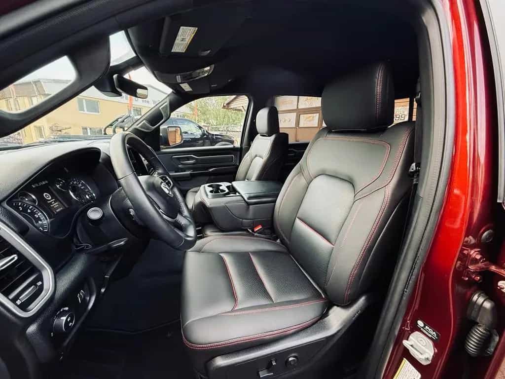 Dodge RAM 5.7*4X4*OFFROAD*LIFT*AHK*NAVI*GARANTIE*ABDECKUNG 12/2021-photo-34