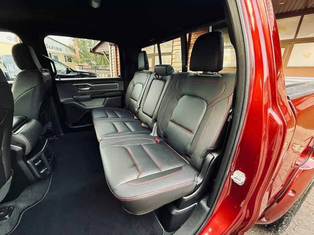 Dodge RAM 5.7*4X4*OFFROAD*LIFT*AHK*NAVI*GARANTIE*ABDECKUNG 12/2021-photo-35