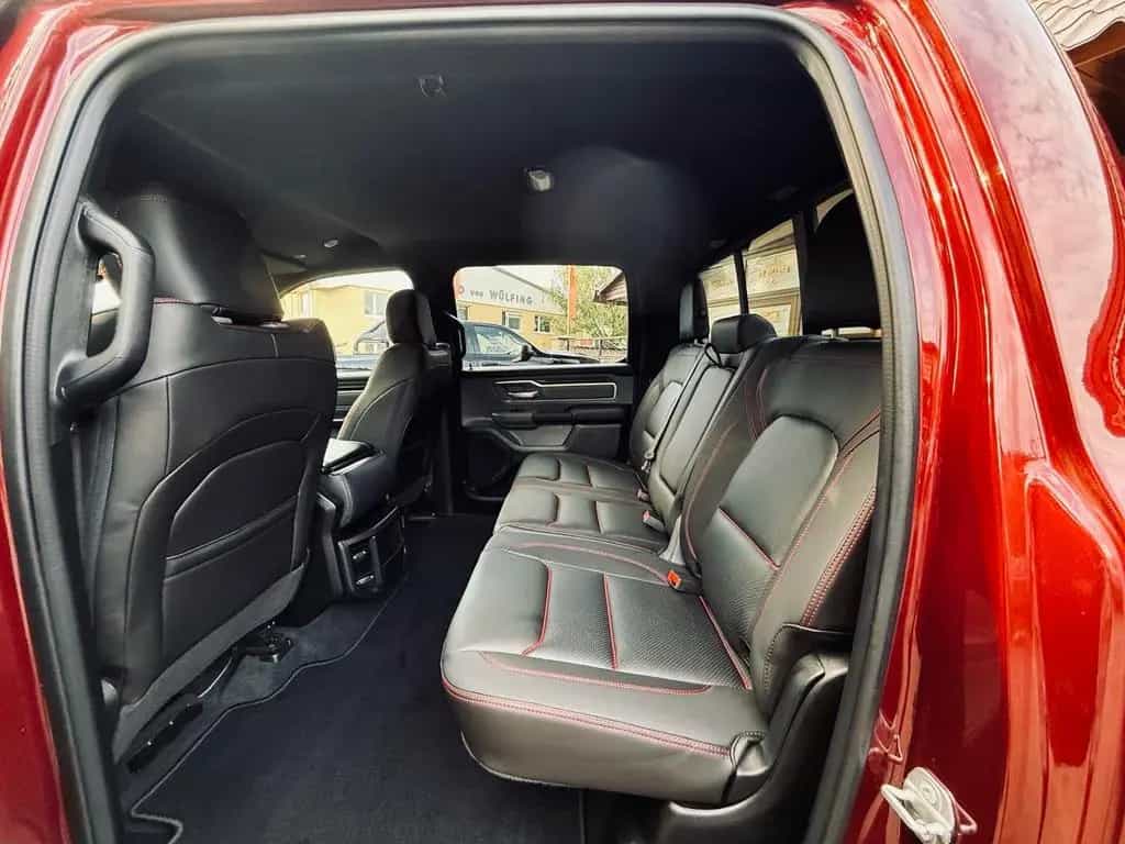 Dodge RAM 5.7*4X4*OFFROAD*LIFT*AHK*NAVI*GARANTIE*ABDECKUNG 12/2021-photo-36