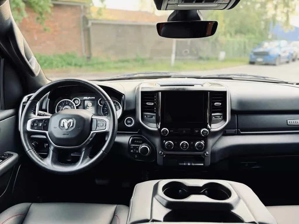 Dodge RAM 5.7*4X4*OFFROAD*LIFT*AHK*NAVI*GARANTIE*ABDECKUNG 12/2021-photo-48