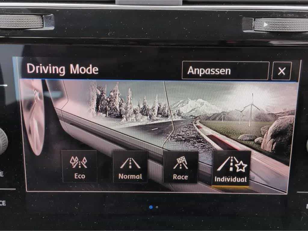 Volkswagen Golf Variant VII R 4Mot 2.0TSI*DSG LED ACC Navi 02/2020-photo-15