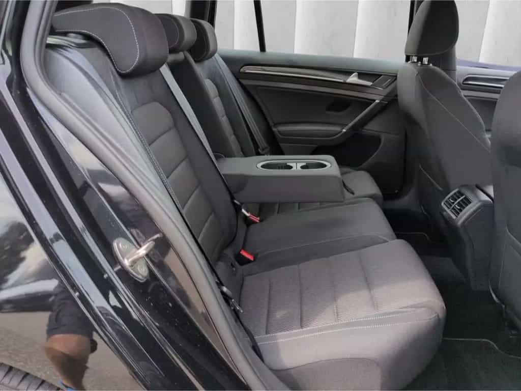 Volkswagen Golf Variant VII R 4Mot 2.0TSI*DSG LED ACC Navi 02/2020-photo-8