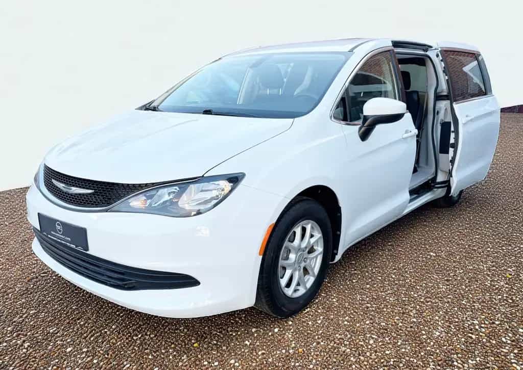 Chrysler Pacifica L 3.6 Automatik 8-Sitzer Kamera Anhänge 10/2017-photo-16