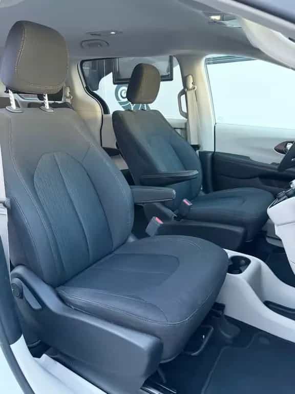 Chrysler Pacifica L 3.6 Automatik 8-Sitzer Kamera Anhänge 10/2017-photo-3