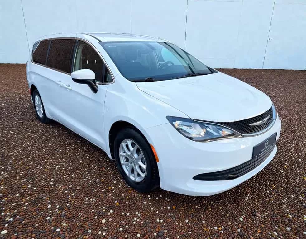 Chrysler Pacifica L 3.6 Automatik 8-Sitzer Kamera Anhänge 10/2017-photo-4