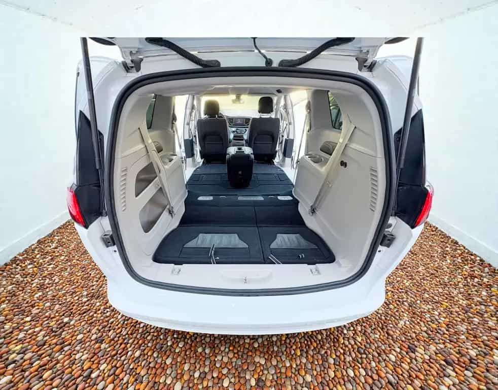 Chrysler Pacifica L 3.6 Automatik 8-Sitzer Kamera Anhänge 10/2017-photo-9