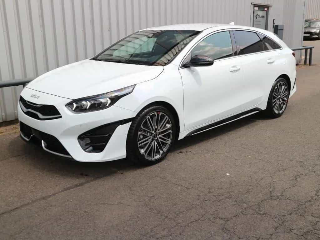 Kia ProCeed 1.5 T-GDI DCT7 OPF GT LINE (CD) 01/2025-photo-0