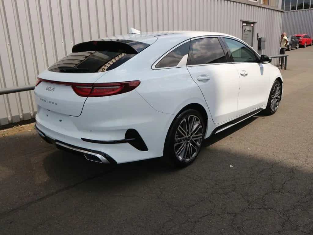 Kia ProCeed 1.5 T-GDI DCT7 OPF GT LINE (CD) 01/2025-photo-4