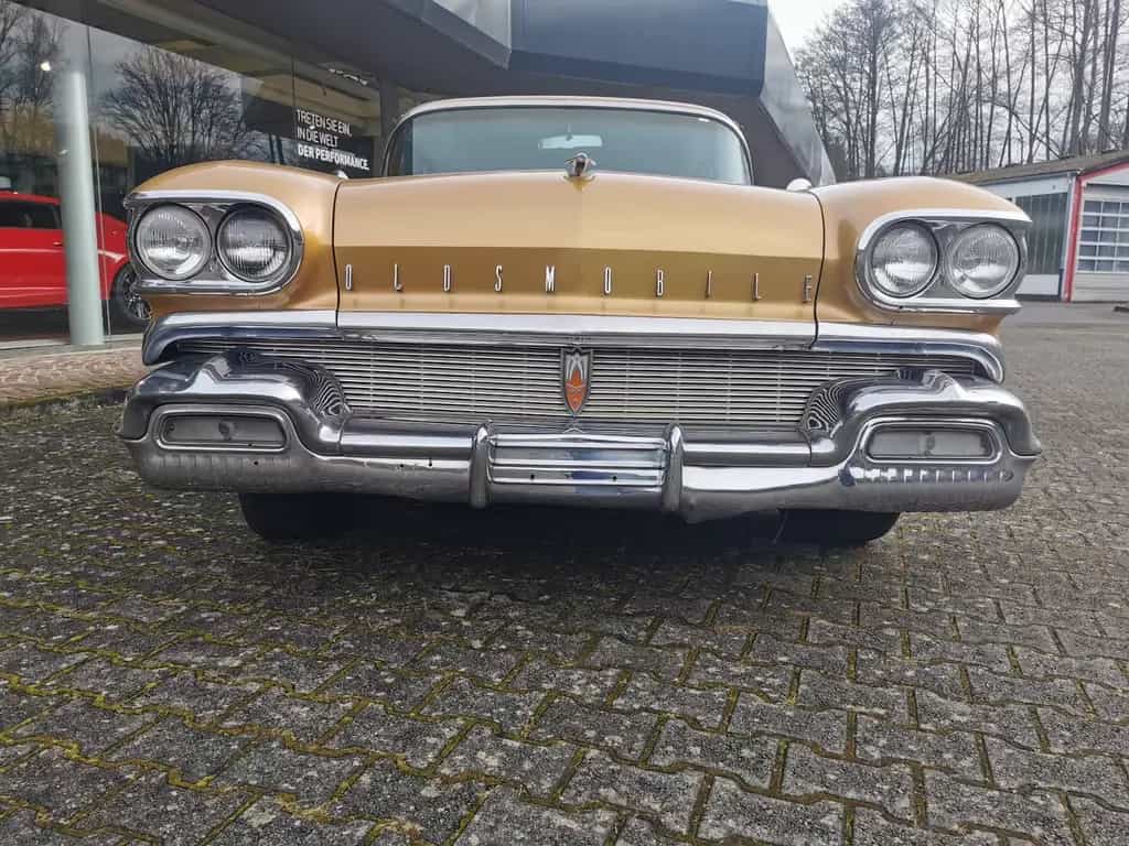 Oldsmobile Other Super 88 / Automatik  6.0 V8 / 4 Door / H-Zul. 07/1958-photo-1