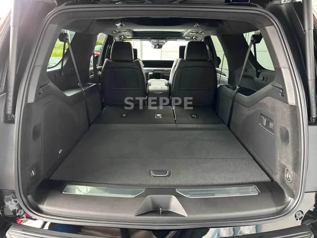 Cadillac Escalade FACELIFT MY26 6.2 V8 ESV Sport Platinum null-photo-18