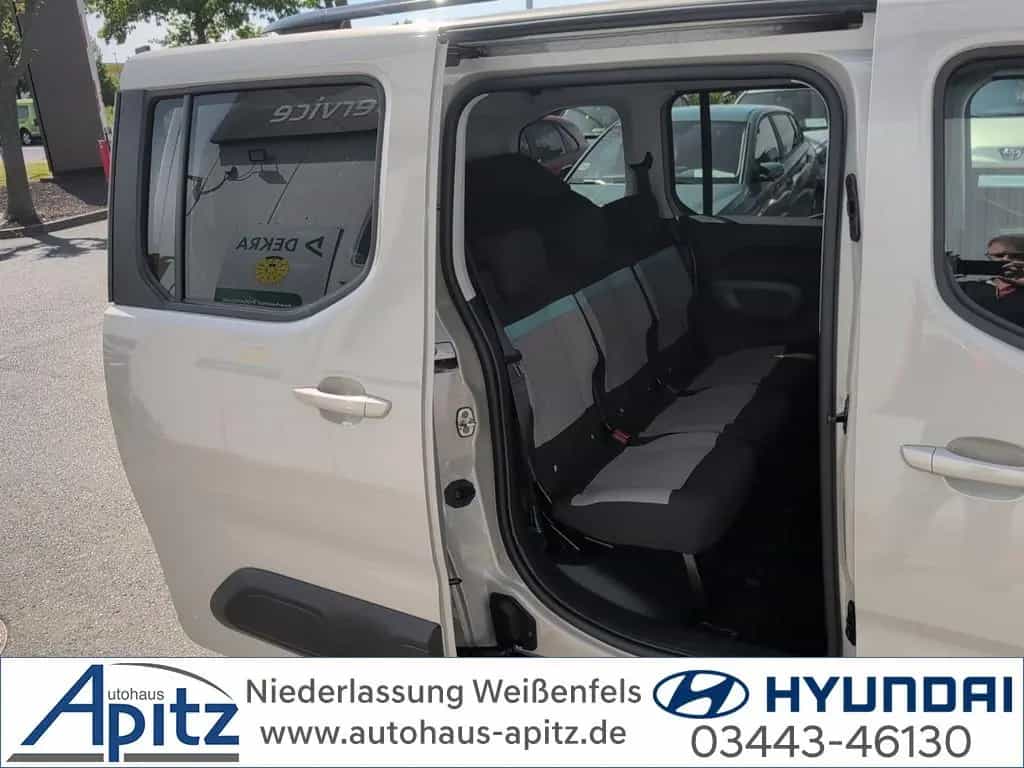 Citroën Berlingo 1.5 Feel M 09/2019-photo-26
