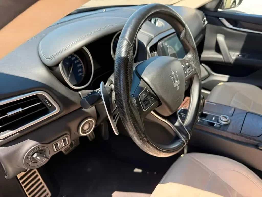 Maserati Ghibli S V6 2017 06/2017-photo-13