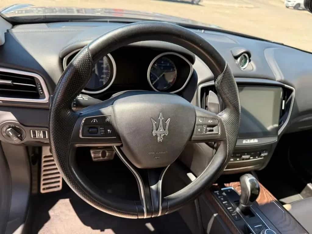 Maserati Ghibli S V6 2017 06/2017-photo-7