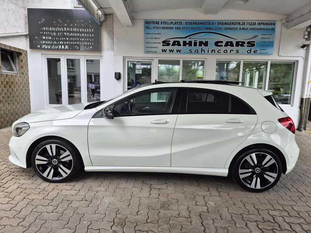 Mercedes-Benz A-Class 250 BlueEfficiency LED/PANO/NAVI/PDC 05/2017-photo-7
