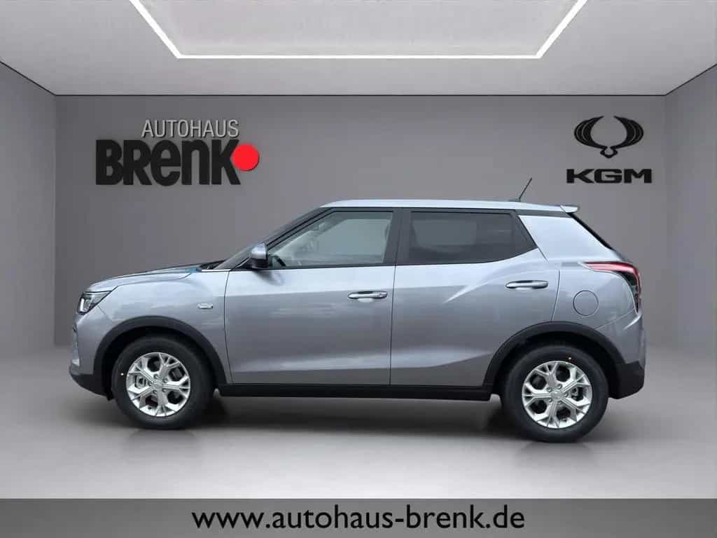 KGM Tivoli Nomad 1.5 2WD *SHZ/RFK/ab 185€/0€ Anz.* null-photo-2