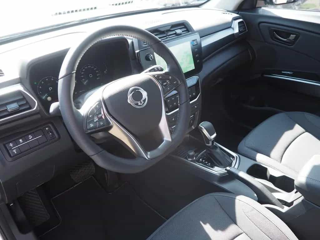 KGM Tivoli Nomad 1.5 Automatik null-photo-6