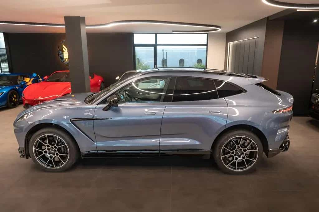 Aston Martin DBX 4.0 V8 DBX707 Concours Blue 09/2023-photo-5