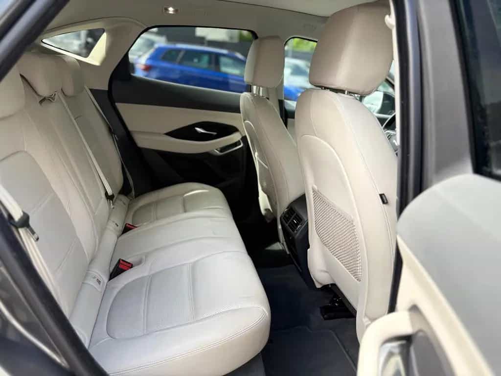 Jaguar E-Pace S AWD*LEDER*NAVI*LED*R-KAMERA*TOP* 06/2018-photo-15