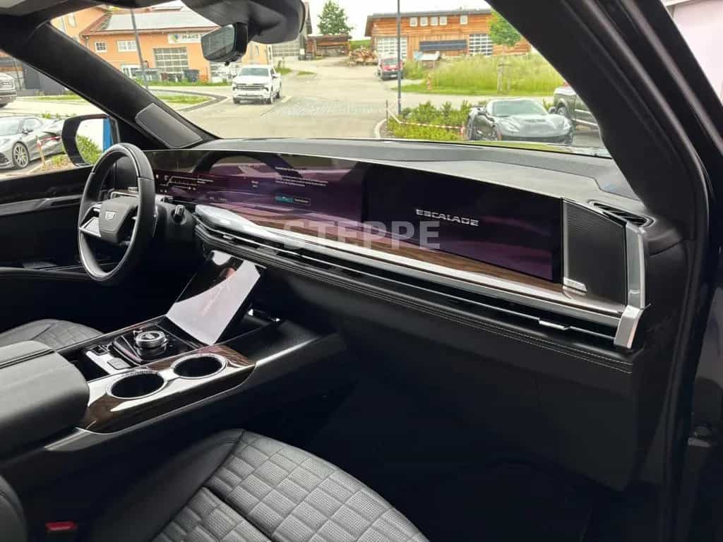 Cadillac Escalade FACELIFT MY26 6.2 V8 ESV Sport Platinum null-photo-7